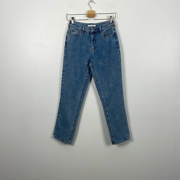 Pacsun Mom Jeans Womens 25 Cotton Skinny Leg Moon Print Embroidered Denim Pocket - Picture 1 of 9